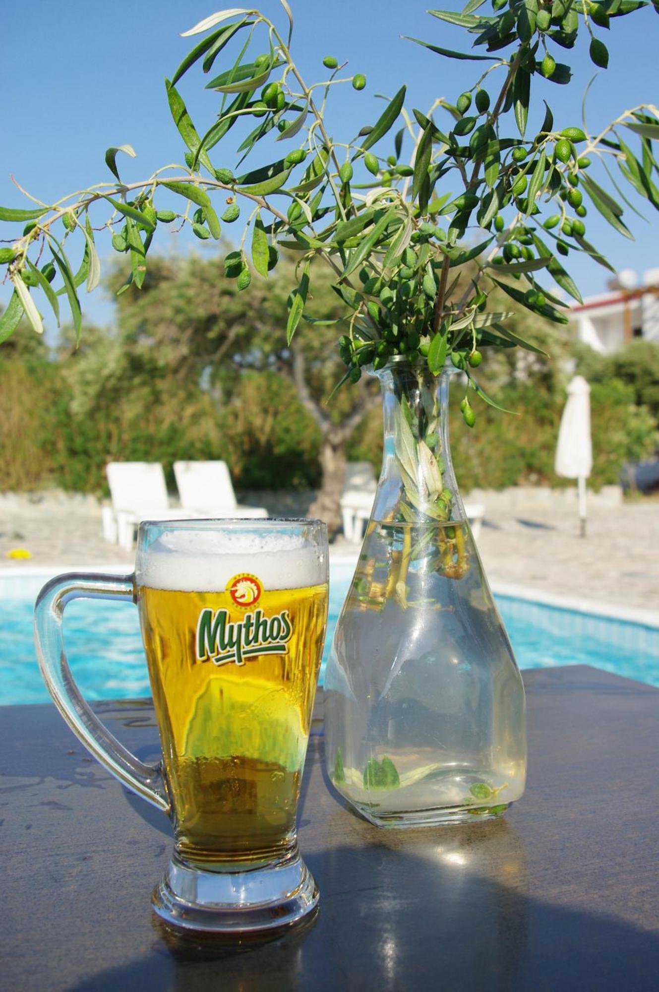 Astron Hotel Karpathos Town  Exterior photo