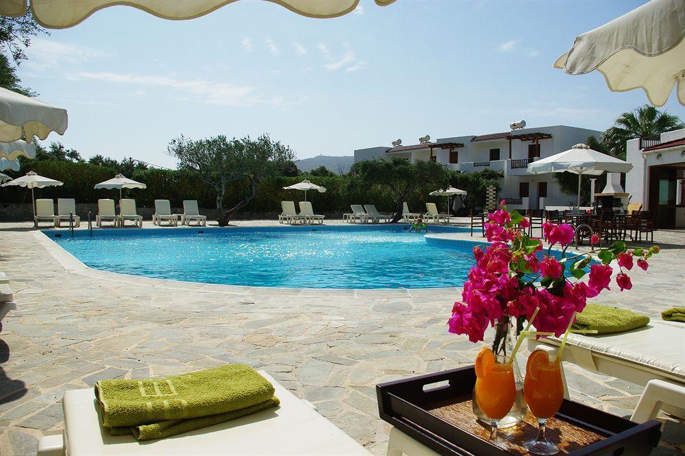 Astron Hotel Karpathos Town  Exterior photo